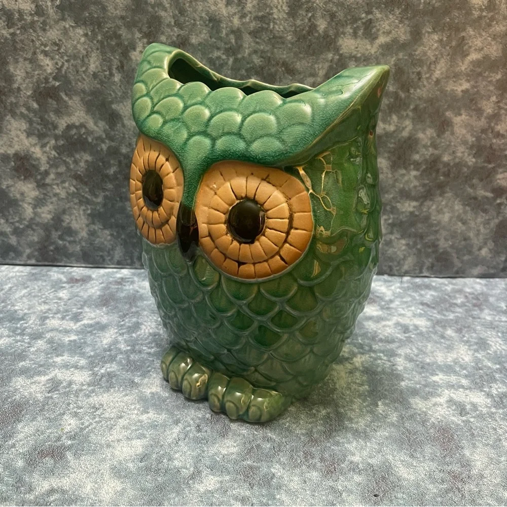 Ceramic Owl Planter Vase Green Glazed Big eyes